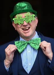 Luck o' the Irish! Punters don their best emerald ensembles for  Cheltenham's St Patrick's Day