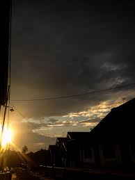 Mega di langit merupakan salah satu pemandangan alam yang bisa dibilang menakjubkan. Pin Oleh Merly Wasuhaya Di Sky Fotografi Perjalanan Langit Fotografi