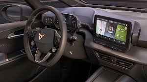 The cupra team recreates the most difficult conditions possible. Cupra Born 2021 Der Sportliche Vetter Des Vw Id 3