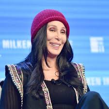 She has since amassed international fame with an array of top 10 hits and screen roles, winning an. Cher Wird 75 Megastar Und Retterin Von Einsamen Elefanten Berliner Morgenpost