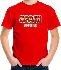 Als je de foto goed bekijkt zie je dat in de stof allemaal kleine driehoeken op de tweede foto zie je drie verschillende voetbalshirts waaronder rechts het spanje shirt 2016 met. Bol Com Rood Spain Fan T Shirt Voor Kinderen Spain Supporter Spanje Supporter Ek Wk