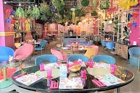 The couch is not the most comfortable and is barely raised off the ground, but all of that i could deal with if i could just fix the hideous broken arm. Plum By Bent Chair New Delhi India S Most Instagrammable Restaurant Delicious Pan Asian Food With Unique Retail Restaurant Theme Danielfooddiary Com