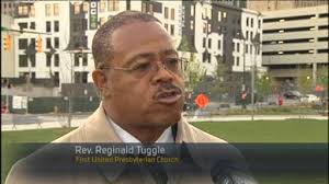 Hundreds Gather in Uptown Charlotte for Sunrise Service