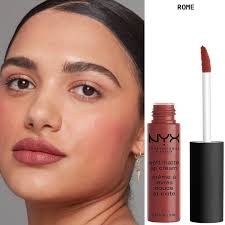 The applicator is the regular one but applies perfectly in lips. Odds Ends Nyx Soft Matte Lip Cream Cannes Berlin Rome Facebook