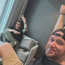 Andy + friends file #6986