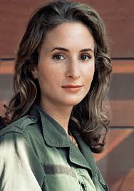 Alexandra Schiffer's Instagram, Twitter & Facebook