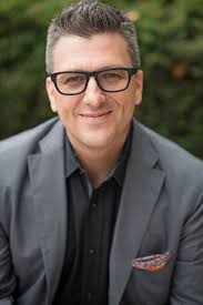 Douglas Ennis's Instagram, Twitter & Facebook