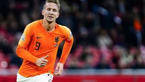 Find the latest luuk de jong news, stats, transfer rumours, photos, titles, clubs, goals scored this season and . Sevilla Fc Luuk De Jong And Jules Kounde Have Been Facebook