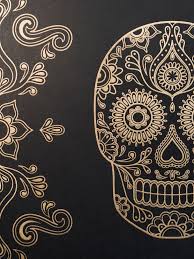Download dia de muertos background in flat design for free. Sugar Skull Wallpaper Black Gold Dia De Muertos Wallpaper Arte De Calavera De Alfenique Tatuajes De Calaveras Mexicanas