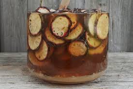 Zirbenschnaps In 2020 Zirbenschnaps Schnaps Holunderblutensirup Rezept