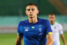 Зріст 180 см, вага 71 кг. Kolos Stoit Deshevle Chem Odin Mikolenko Tablica 6 Oktyabrya 2019 G Dinamo Kiev Ot Shurika