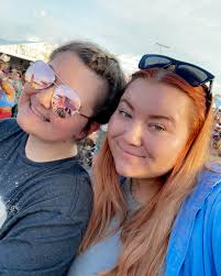 I promise she loves me 😭🤣