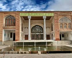 Image of حیاط عمارت آصف وزیری