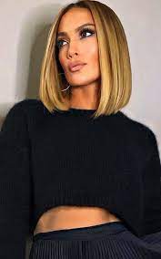 Jennifer Lopez Ritorna Al Lob Vanityfair It Hair Styles Thick Hair Styles Long Hair Styles
