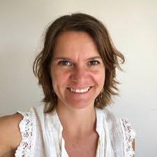 Mitzi González (@mitzimd)