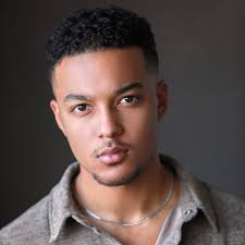 TESTIMONIALS — Diarm Scahill Voice