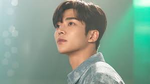 Let's have look at the timeline of rowoon's height that changed already three times since debut. Fantasy Worried By Sf9 Rowoon S Condition Demands Proper Treatment Kpopmap
