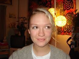 Veronica Schrader's Instagram, Twitter & Facebook