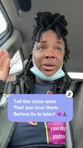 Joselyn Morales's Instagram, Twitter & Facebook