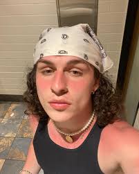 Brad Rock (@bradl3yr0ck) • Instagram photos and videos