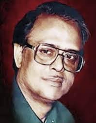 Which composer first used Thumri style in Bengali song? 1. Dwijendralal Roy  2. Atulprasad Sen✔️✔️ 3. Nazrul Islam 4. Rajnikanta Sen