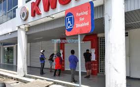 Find a branch find the nearest aeon credit service branch in kl, johor or anywhere in malaysia. Epf Building Closed Contributors Turned Away