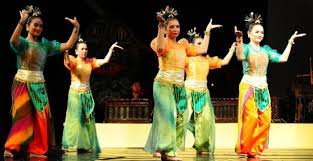 Selat itu bernama selat bali. 5 Tari Kreasi Baru Tarian Baru Yang Diciptakan Berdasarkan Inspirasi Kumparan Com