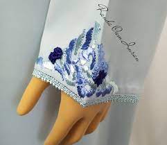 جلابة خفيفة براندة على طول وطرز في الكمام والصدر embroidery couture blog posts
