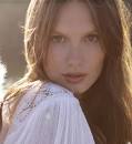 Ana girardot agent