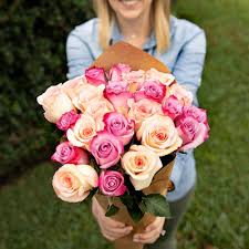 This lesson will teach you how to gauge the amount of wholesale flowers you as always, contact our staff of experts for more information or help figuring out the quantities you need for your dream bouquet or arrangements. Publix Just Because Roses Are Reason To Smile Facebook