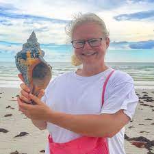 Triplofusus giganteus, previously known as pleuroploca gigantea, common name the florida horse conch, is a species of extremely large predatory subtropical and tropical sea snail, a marine gastropod mollusc in the family fasciolariidae, the spindle snails, tulip snails and their allies. Giant Horse Conch Picture Of Treasure Seekers Shell Tours Marco Island Tripadvisor