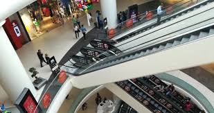 8 din 10 români sunt dispuși să economisească și să muncească mai mult în contextul de asemenea, te invitam sa parcurgi politica noastra de confidentialitate, ce a devenit aplicabila incepand cu luna mai 2018. Mica Unire Prosecco Si Macarons In Mall Care E Orarul Mall Urilor