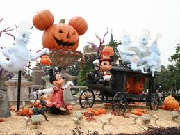 21 Disney Halloween Decorations For Kid S Spacial Disney Halloween Decorations Fun Halloween Decor Halloween Decorations For Kids