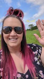 Tabitha Barnes (@turquoise_trubadour)