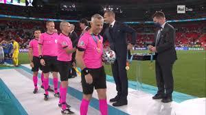 See full list on telegraph.co.uk Law 5 The Referee And Now What About The Future Bjorn