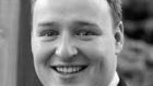 Douglass North, an economist's historian