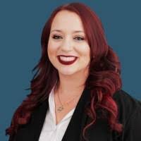 Cari Stevens's Instagram, Twitter & Facebook