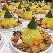 Hendrawan, ayam gorengnya empuk dan bumbunya berasa gurih dan nikmat. Tumpeng Mini Free Design Sticker Shopee Indonesia