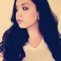 Heather Cuevas's Instagram, Twitter & Facebook