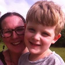 Elizabeth Tassone's Instagram, Twitter & Facebook