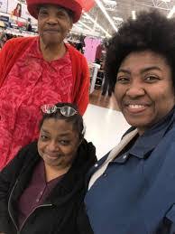 Dionne Austin's Instagram, Twitter & Facebook