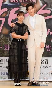 In fact, due to his towering height, lee kwang soo earned the nickname giraffe since he is the tallest member. The Male Stars Have A Height Of Over 180 Cm In Korean Showbiz