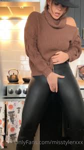 Alison Tyler OF JOI - EPORNER