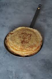 Les Crepes De Paul Bocuse Recette En 2020 Recette De Crepes Sucrees Delicieux Desserts Dessert