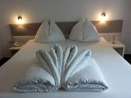 Bett Origami Bett Dekor Bettwasche Falten Bett