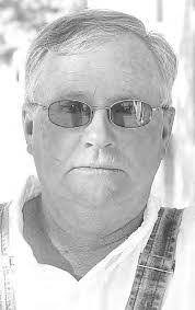 Lenore Lund's Instagram, Twitter & Facebook