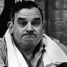 Adrian Rausch (@HerrRausch)