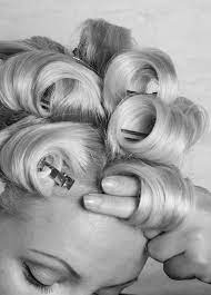 Great Hairstyle To Try For That Extra Root Volume If You Don T Have The Same Pin Curl Clips Tr Vintage Hairstyles Wedding Hairstyles For Long Hair Hair Makeup