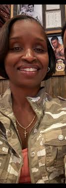 THE COACH WILL HAVE HER HANDS FILLED ONE WAY OR ANOTHER ❤️ & 🏀