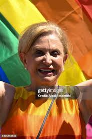 133 Carolyn Pride Photos & High Res Pictures